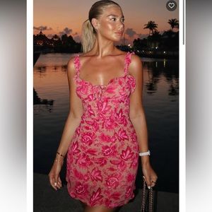 White Fox Sweet Fling Mini Dress Fuchsia Pink Print dress, size small